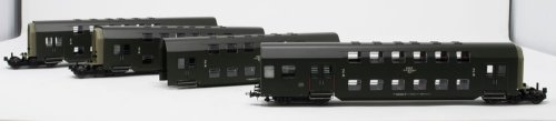 Przejdź do produktu Rivarossi HRS4387 H0 - Czterowagonowy zespół piętrowy Bhp-x PKP Ostrów Wlkp.