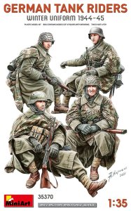 Miniart 35370 - 1:35 German Tank Riders Winter Uniform 1944-45