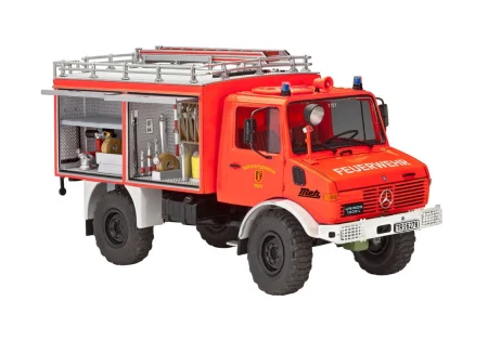 Revell-07512 (3).jpg