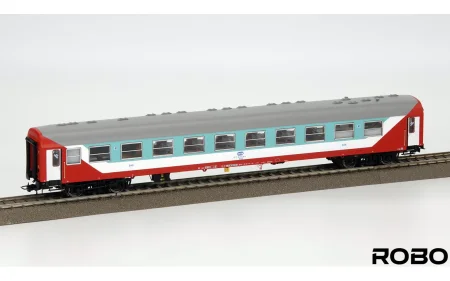 robo-260710-wagon-bar-113a-papuga-1.jpg