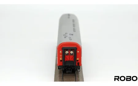robo-260710-wagon-bar-113a-papuga-6.jpg