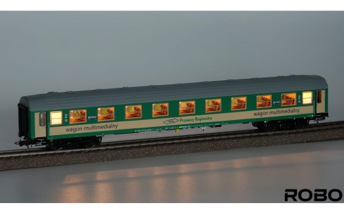 Przejdź do produktu Robo 212811 H0 - Wagon osobowy typu 112Az 2.kl Przewozy Regionalne Szczecin z oświetleniem