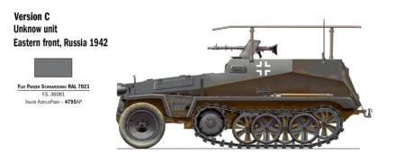 italeri-7034 (4).jpeg