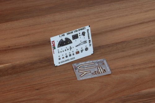 Przejdź do produktu Eduard 3DL48136 - 1:48 Hurricane Mk.IIc Space 3D Decals + PE