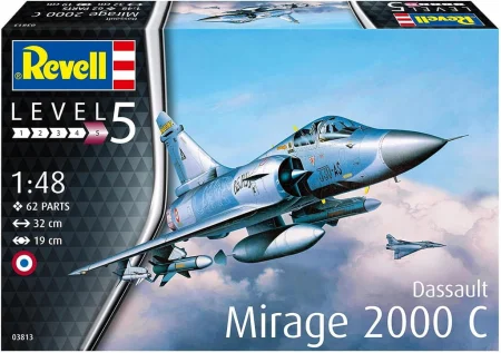 Revell-03813 (1).jpg