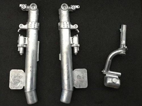 Przejdź do produktu HK Models 01EA02 - 1:32 B-17 Flying Fortress Landing Gear (for HK Models B-17)