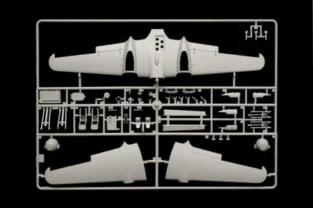 Italeri-1412-savoia-S (7).jpeg
