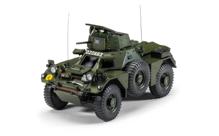 Airfix-1379-FERRET (2).jpg