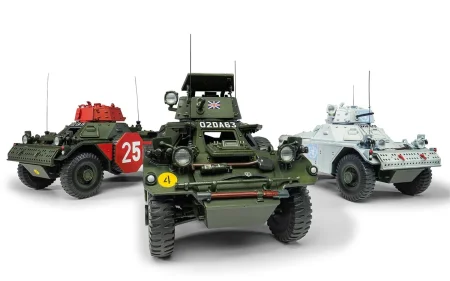 Airfix-1379-FERRET (4).jpg