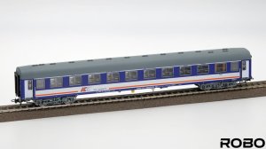 Robo 244211 H0 - Wagon osobowy kuszetka typu 110Ac PKP Intercity z oświetleniem