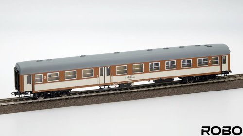Przejdź do produktu Robo 272310 H0 - Wagon bagażowo osobowy typu 609A PKP Zamość ep.V