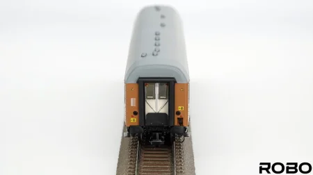 robo272310_e.jpg