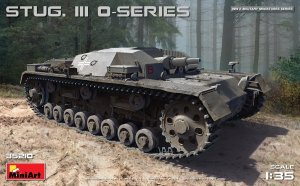 MINIART 35210 - 1:35 StuG.III 0-Series