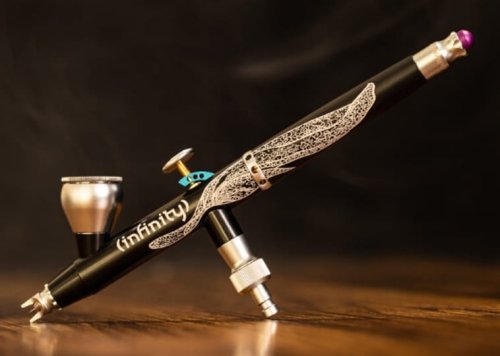Przejdź do produktu Harder & Steenbeck 119119 - Aerograf Infinity Kyiv Dark 0,2mm