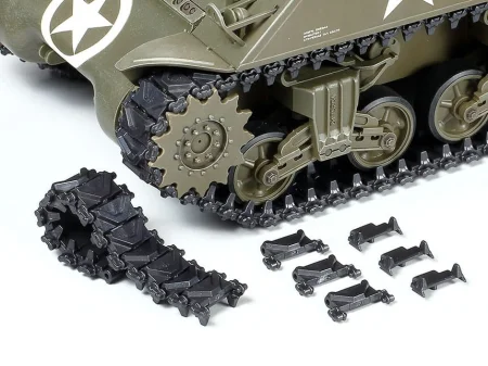 Tamiya-48217-sherman-RC (6).jpg