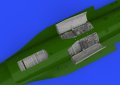 648974-05.jpg