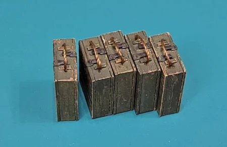 e081-04.jpg