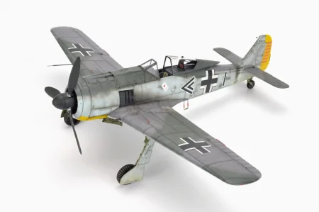 eduard-82146 (5).jpg