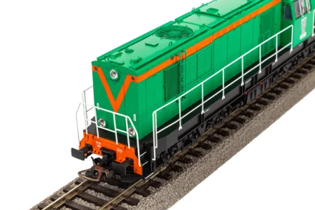 piko-52306-lokomotywa-sm31-108-pkp-3.jpg