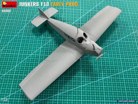 miniart-48002-junkers-f13 (7).jpg
