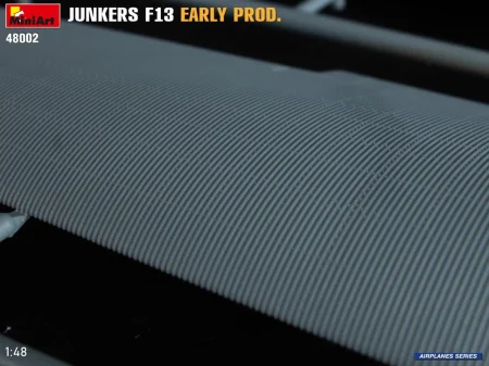 miniart-48002-junkers-f13 (10).jpg