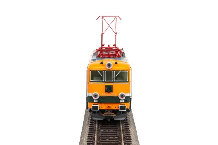 piko-96394-model-lokomotywy-ep-08-pkp-1.jpg