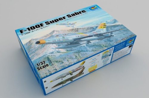 Przejdź do produktu Trumpeter 02246 - 1:32 F-100F Super Sabre