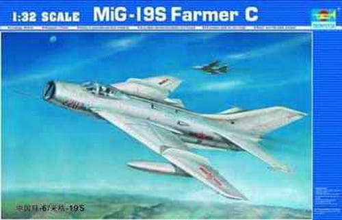 Przejdź do produktu Trumpeter 02207 - 1:32 MiG-19 S Farmer C