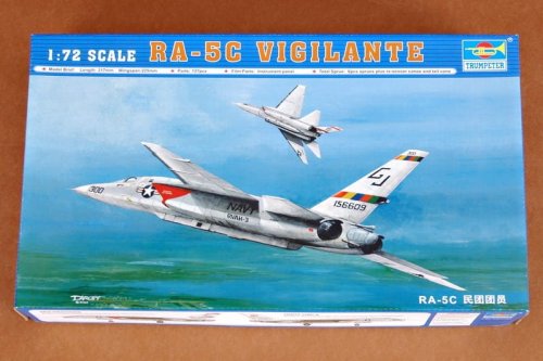 Przejdź do produktu Trumpeter 01616 - 1:72 RA-5C Vigilante