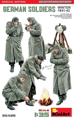 Przejdź do produktu Miniart 35428 - 1:35 German Soldiers Winter 1941-42 Special Edition