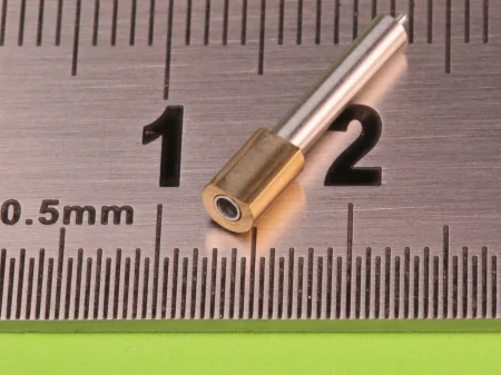 GM-72-033_05.jpg