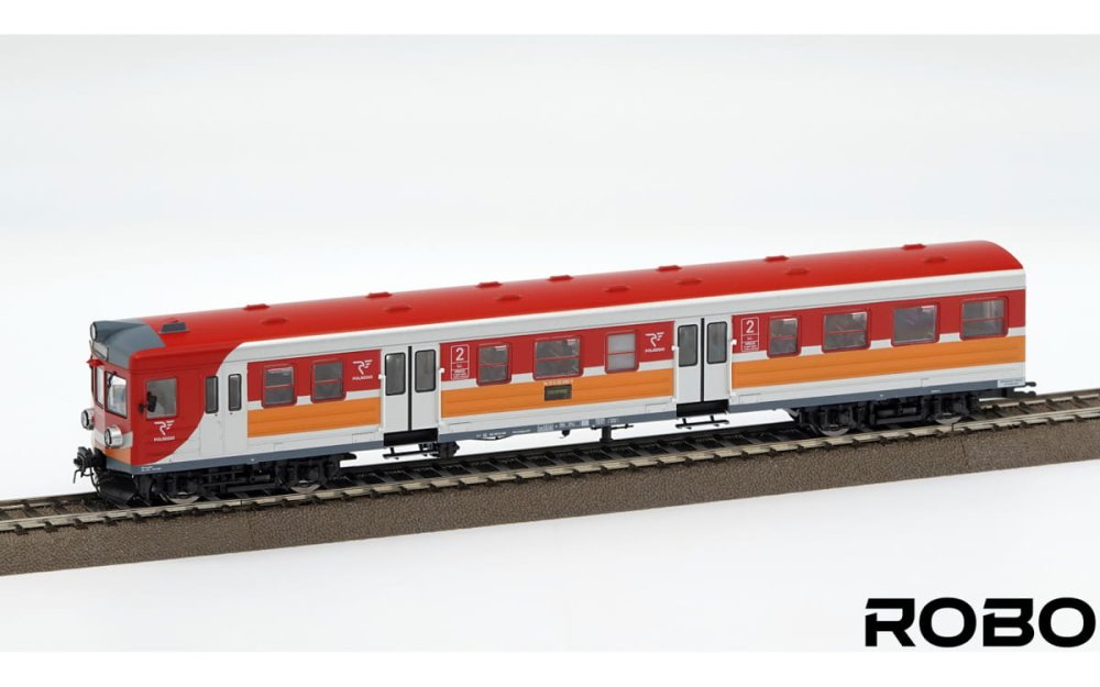 400820dd-en57-1056-polregio-st-malopolski-zaklad-w-krakowie-model-z-oswietleniem-wnetrza-i-dekoderem-dzwieku (13).jpg