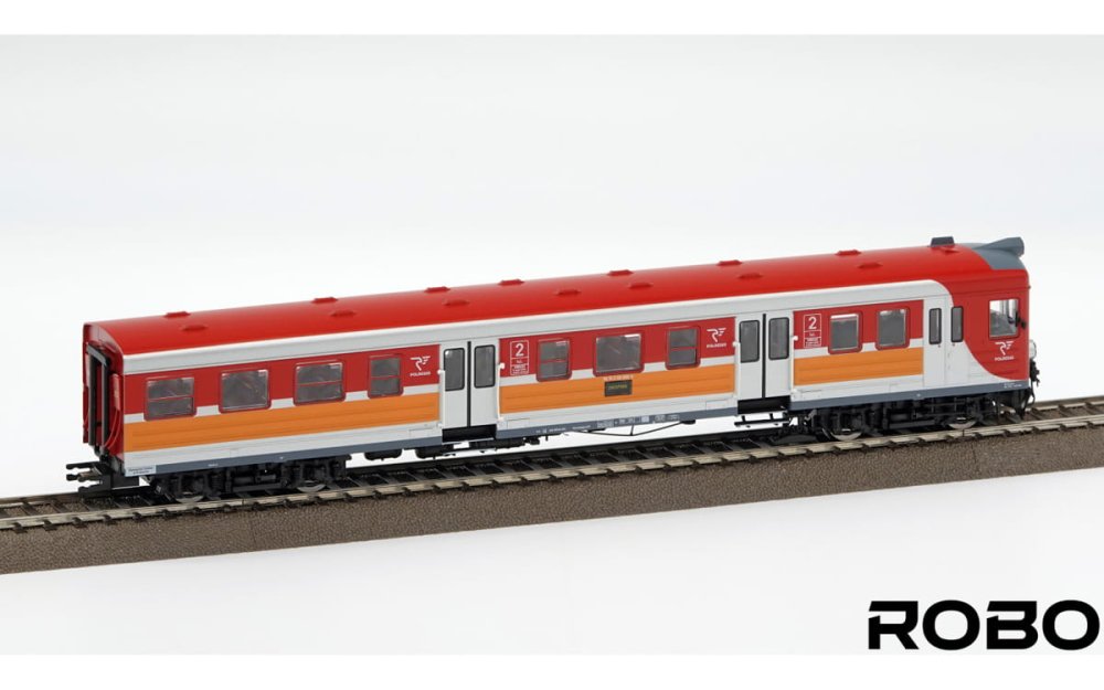 400820dd-en57-1056-polregio-st-malopolski-zaklad-w-krakowie-model-z-oswietleniem-wnetrza-i-dekoderem-dzwieku (2).jpg