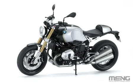 Meng-MT006-BMW-R18 (2).jpg