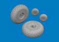 6481059_P-40E wheels block tread_2.jpg