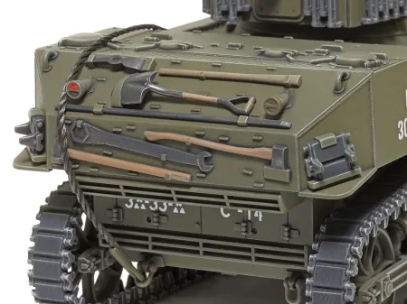 Tamiya-32606-M5A1-Stuart (6).jpg