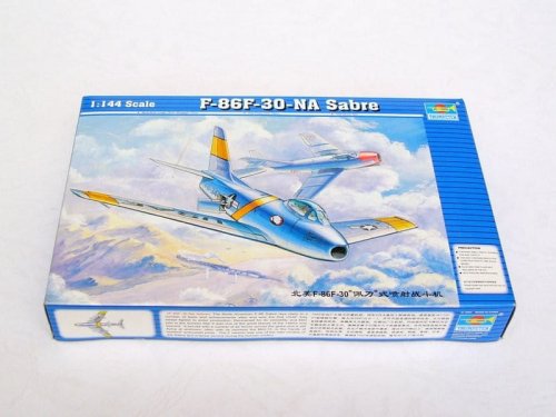 Przejdź do produktu Trumpeter 01320 - 1:144 North American F-86 F-30 Sabre