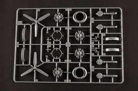 Hobby-Boss-81775-B-24D-Liberator (16).jpg