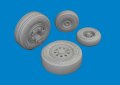 6481110_F-35C wheels_.jpg