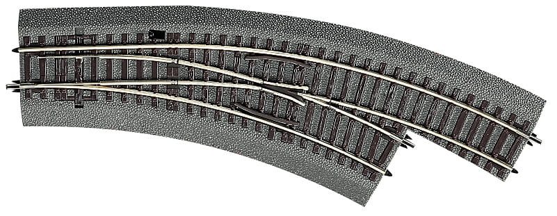 roco-42557-rozjad-łukowy-prawy-BWR2-3-z-nasypem.jpg