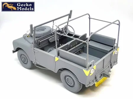 Gecko-35GM0062-British-FV18001 (6).jpg