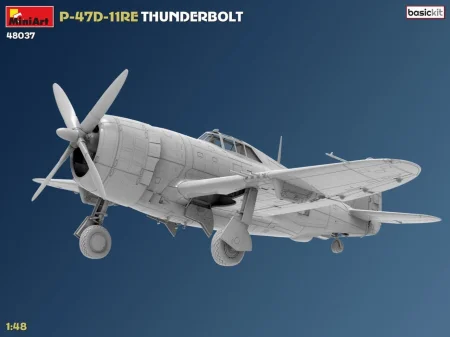 miniart-48037-P-47-D-11-RE-Thunderbolt (4).jpg