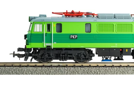 piko-96398-Lokomotywa-elektryczna-EP07-PKP-1.jpg