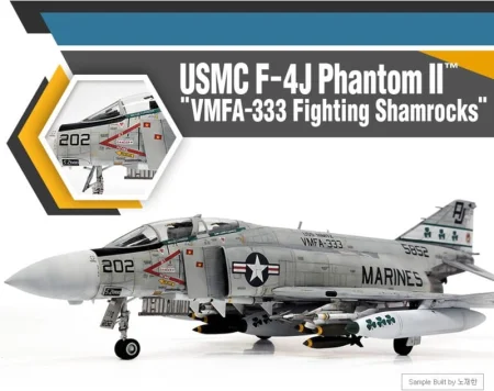 Academy-12356-USMC-F-4J-Phantom II (4).jpg