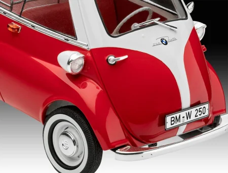 Revell-07735-BMW-Isetta (8).jpg
