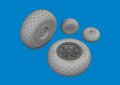 6481134_P-40N wheels diamond tread_2.jpg