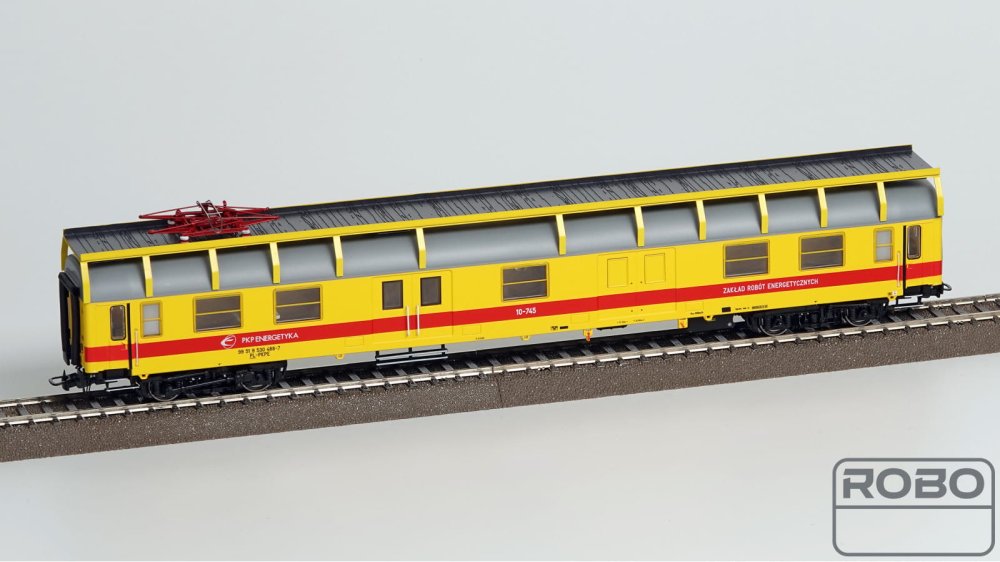 robo-290001-pkp-energetyka-zestaw-2-wagonow.jpg