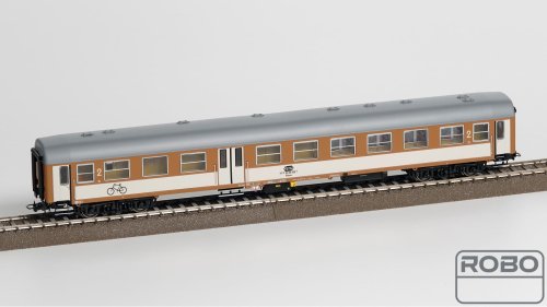 Przejdź do produktu Robo 272321 H0 - Wagon bagażowo-osobowy typu 609A, PKP, Katowice, ep.VI z oświetleniem