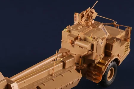 Hobby-Boss-84579-Archer-Artillery-System (4).jpg