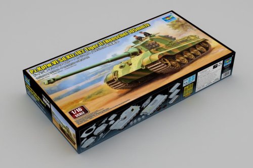 Przejdź do produktu Trumpeter 00949 - 1:16 Pz.Kpfw.VI Sd.Kfz.182 Tiger II Henschel 105mm